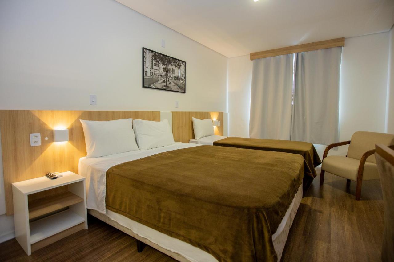 Tri Hotel Chapecó Buitenkant foto