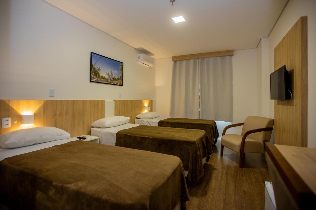 Tri Hotel Chapecó Buitenkant foto