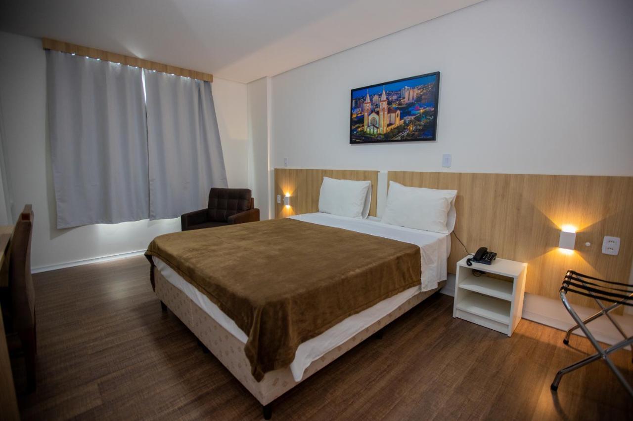 Tri Hotel Chapecó Buitenkant foto